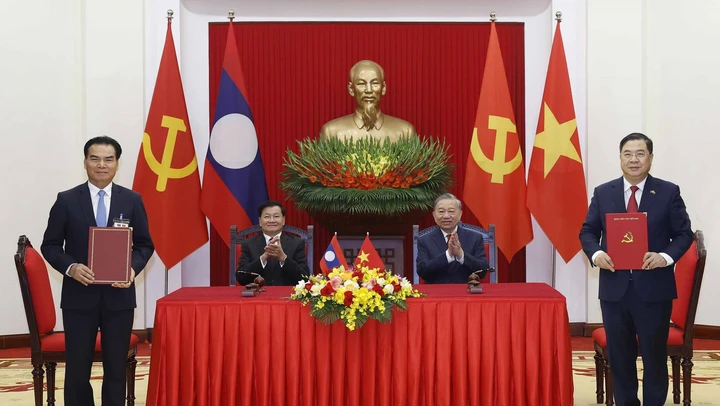 Tổng Bí thư Tô Lâm và Tổng Bí thư, Chủ tịch nước Lào chứng kiến lễ ký các văn kiện