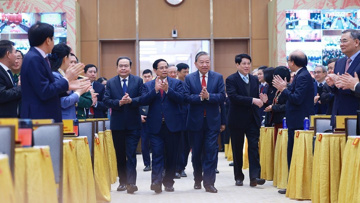 Một năm bứt tốc để đất nước tự tin bước vào kỷ nguyên mới