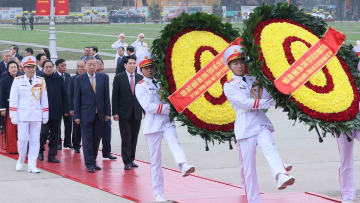 Lãnh đạo Đảng, Nhà nước viếng Chủ tịch Hồ Chí Minh