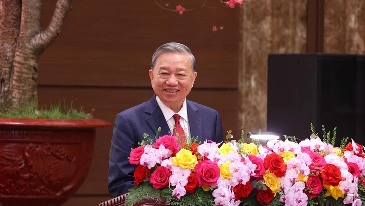 Tổng Bí thư thăm, chúc Tết Đảng bộ, chính quyền và Nhân dân Hà Nội