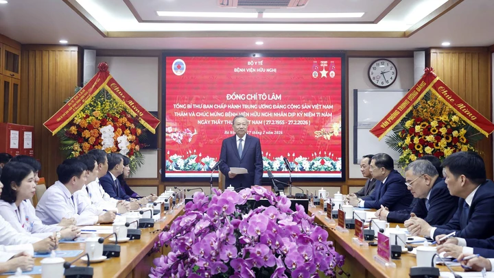 Tổng Bí thư Tô Lâm: Mỗi thầy thuốc phải là điểm tựa của người bệnh trong những thời khắc khó khăn nhất