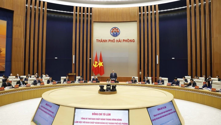 Tổng Bí thư làm việc với Ban Chấp hành Đảng bộ thành phố Hải Phòng