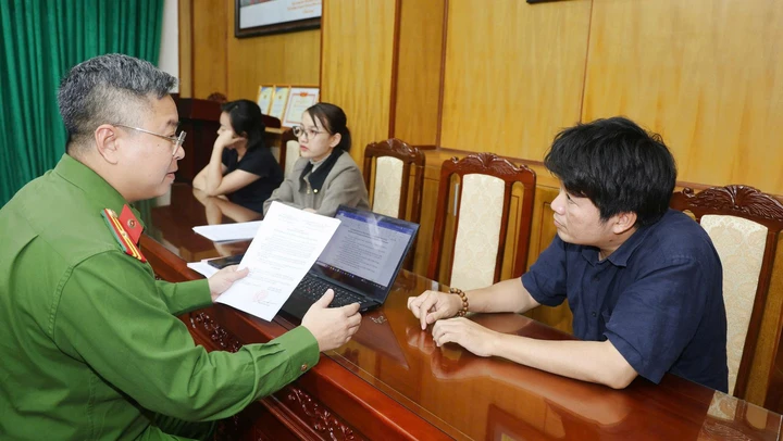 An cư không thể bắt đầu từ sự gian dối