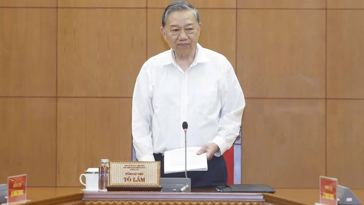 Tổng Bí thư Tô Lâm: Cần có chiến lược cụ thể nhằm tái cơ cấu nền kinh tế