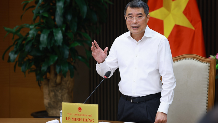 Thủ tướng chủ trì cuộc họp về cắt giảm thủ tục hành chính