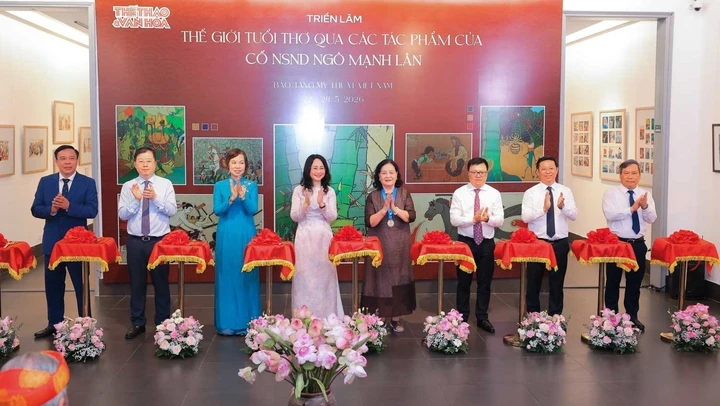 Triển lãm "Thế giới tuổi thơ qua các tác phẩm của cố NSND Ngô Mạnh Lân"