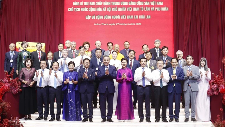 Tổng Bí thư, Chủ tịch nước Tô Lâm gặp gỡ cộng đồng người Việt Nam tại Thái Lan
