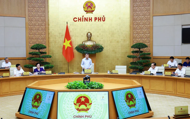 Thủ tướng chủ trì Phiên họp Chính phủ chuyên đề về xây dựng pháp luật tháng 8 năm 2026