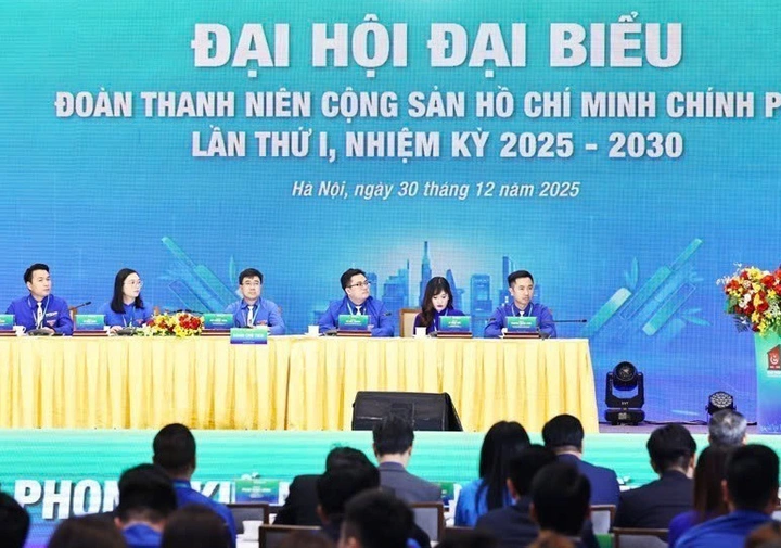 Thủ tướng dự Đại hội đại biểu Đoàn TNCS Hồ Chí Minh Chính phủ lần thứ nhất 