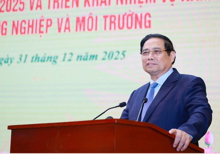 Thủ tướng dự Hội nghị triển khai nhiệm vụ ngành Nông nghiệp và Môi trường