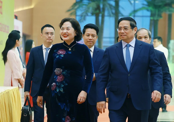 Thủ tướng Phạm Minh Chính: Ngành Ngân hàng thực hiện 8 nhiệm vụ trọng tâm, cùng đất nước phát triển