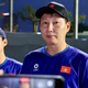 HLV Kim Sang Sik: 'Càng khó khăn, đội tuyển Việt Nam càng phải đoàn kết'