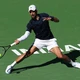 Djokovic vào vòng 4 Indian Wells Masters lần đầu tiên sau 9 năm, đối đầu nhà ĐKVĐ