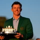 Rory McIlroy bảo vệ thành công danh hiệu The Masters: “Chú hổ” làng golf hậu Tiger Woods