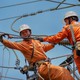 Khung giờ tính giá điện mới chờ điều chỉnh giá bán lẻ