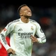 Mbappe bị CĐV Real Madrid la ó trong trận thắng Oviedo