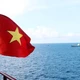 Quốc kỳ tung bay trên biển đảo quê hương
