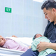 Từ 1/1/2027, phụ nữ sinh đủ 2 con trước 35 tuổi được hỗ trợ tối thiểu 2 triệu đồng