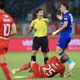 Thổi phạt đền sai, một trọng tài V-League bị đình chỉ