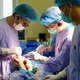 Bệnh viện K thay khớp tăng trưởng nhân tạo cứu chân bé trai 6 tuổi bị ung thư xương