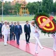 Thủ tướng Campuchia vào Lăng viếng Chủ tịch Hồ Chí Minh và tưởng niệm các Anh hùng Liệt sĩ