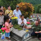 Thăm nghĩa trang liệt sĩ Quốc tế Đồng Tâm, nơi yên nghỉ của những Anh hùng liệt sĩ Việt - Lào