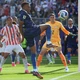 Đánh bại nắng, đánh bại Paraguay, Pháp lầm lũi tiến vào tứ kết World Cup 2026