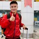 Đội tuyển Việt Nam tập kín trên sân cỏ lá gừng