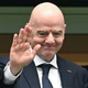 FIFA sa thải Giám đốc vận hành vì chỉ trích Chủ tịch Gianni Infantino lừa dối nhân viên