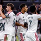 Mbappe lập cú đúp, Real Madrid bắt kịp Barca ở La Liga