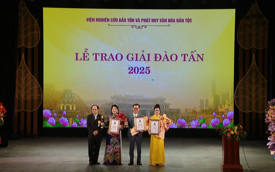 Giải thưởng Đào Tấn 2025 vinh danh 9 cá nhân và 5 tập thể