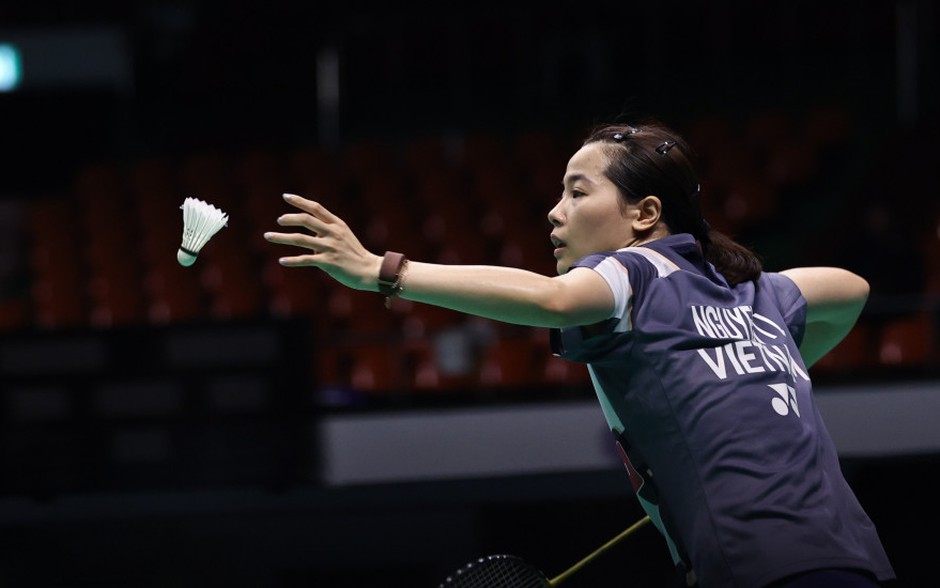 Tay vợt Nguyễn Thùy Linh lần thứ 3 liên tiếp thắng nhà vô địch thế giới