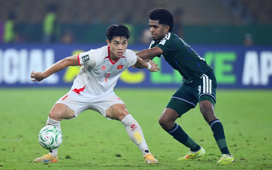 U23 Việt Nam tấn công phủ đầu U23 UAE, tại sao không?