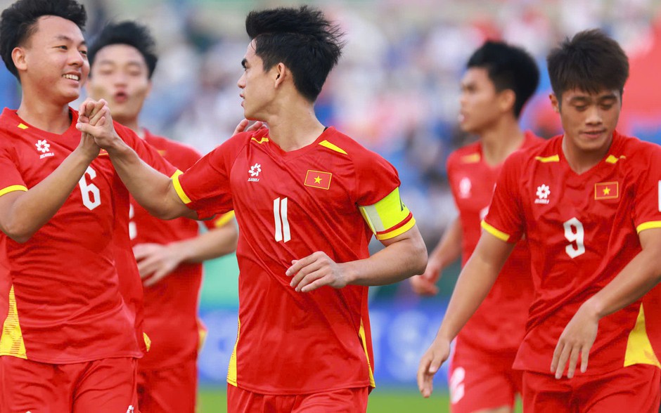 Bản tin KICK OFF thể thao 10/1/2026: U23 Việt Nam đặt một chân vào tứ kết giải U23 châu Á