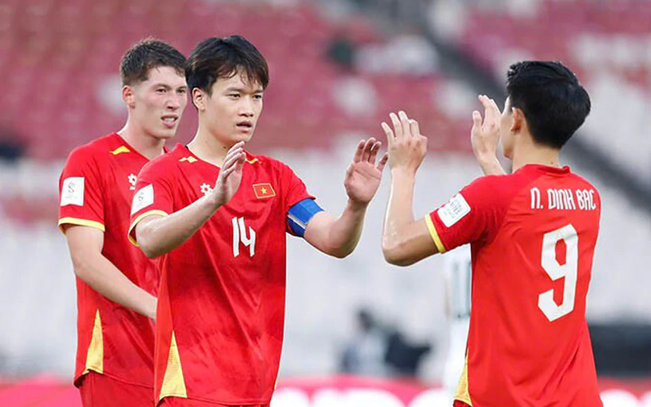 FIFA ASEAN Cup 2026: HLV Kim Sang Sik giải quyết bài toán hàng công thế nào ở trận gặp Malaysia?