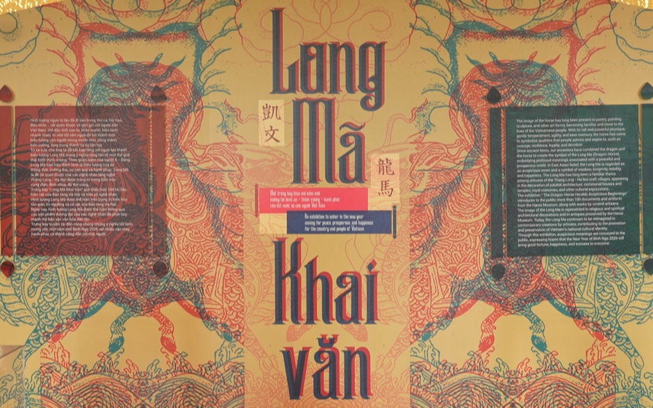 Trưng bày 'Long Mã khai văn' chào Xuân Bính Ngọ 2026