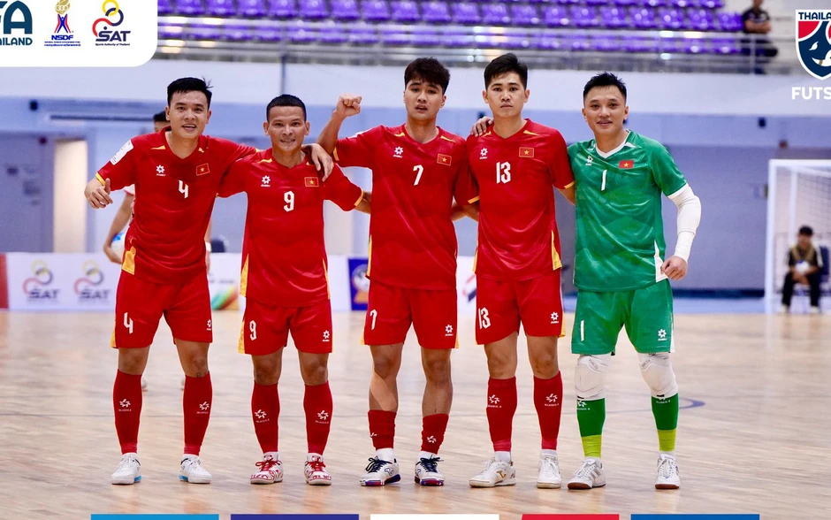 VIDEO futsal Việt Nam 4-0 Myanmar: Chiến thắng thuyết phục