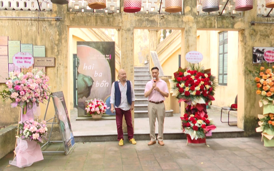 Triển lãm ‘Hai Ba Bốn...’: Cuộc gặp gỡ của hội họa, điêu khắc và văn chương