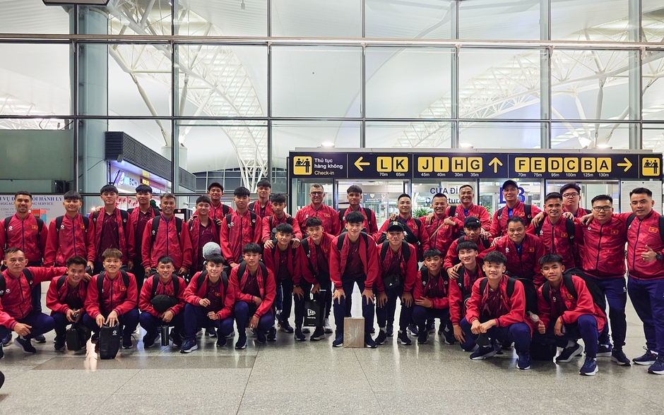VIDEO U17 Việt Nam lên đường sang Ả Rập Xê Út tham dự VCK U17 châu Á 2026