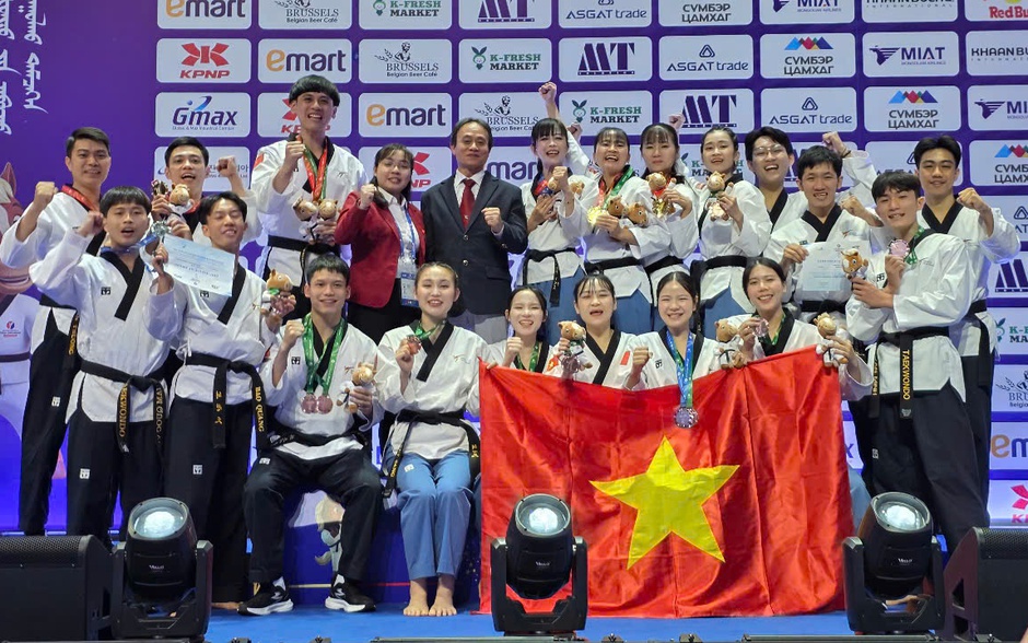 VIDEO Taekwondo Việt Nam giành 2 HCV châu Á và vé dự ASIAD 2026