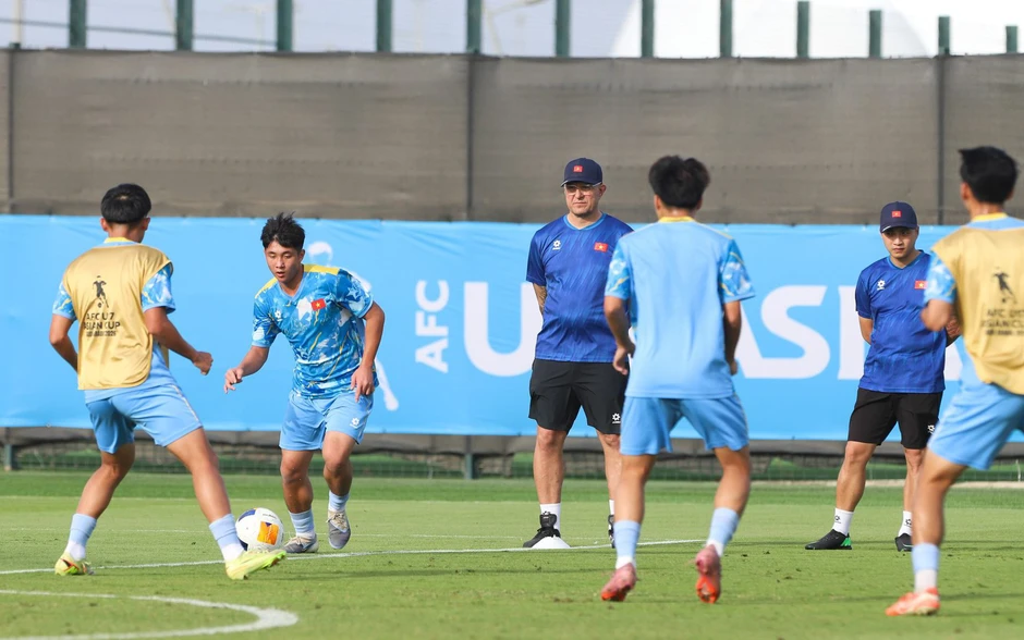 Bản tin KICK OFF Thể thao ngày 9/5: U17 Việt Nam tập trung cao độ trước trận gặp U17 Hàn Quốc