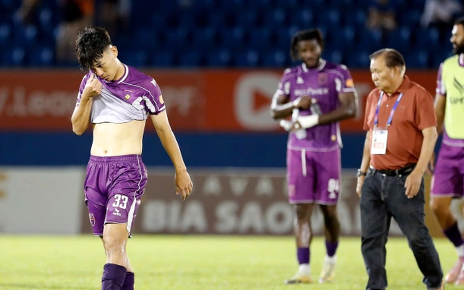Bản tin KICK OFF Thể thao ngày 8/6: Becamex Thành phố Hồ Chí Minh xuống hạng