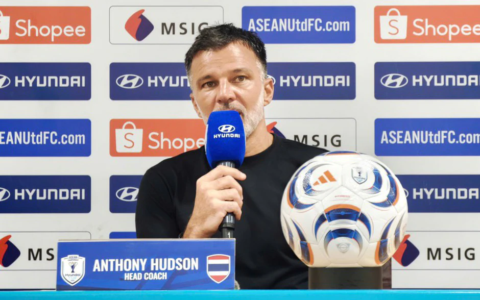 ASEAN Cup 2026: HLV Thái Lan thừa nhận đội tuyển Việt Nam xứng đáng vô địch