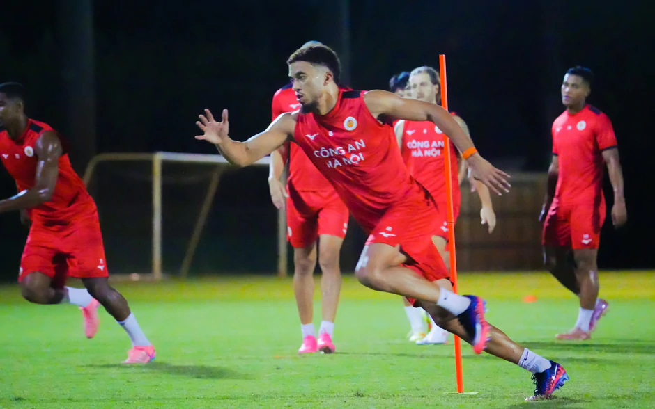 Bản tin KICK OFF Thể thao ngày 15/9: CLB CAHN sẵn sàng chinh phục cúp C1 châu Á