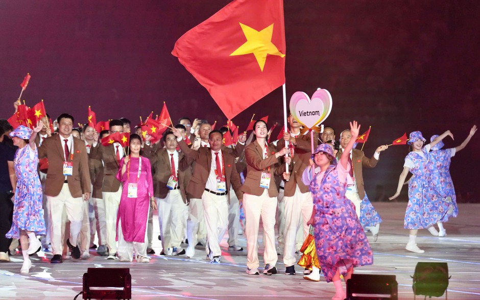 Nhật ký ASIAD 20 ngày 19/09: Ấn tượng lễ khai mạc 