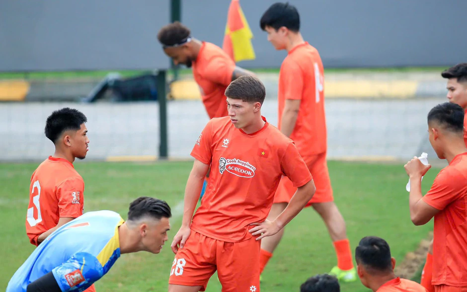 Bản tin KICK OFF Thể thao ngày 23/9: Đội tuyển Việt Nam bắt đầu chiến dịch FIFA ASEAN Cup 2026